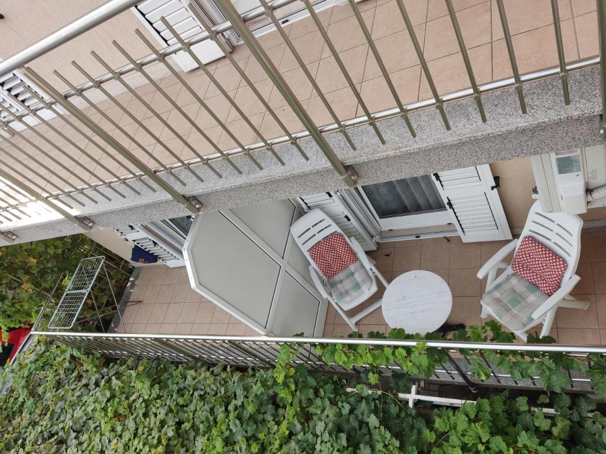Apartments Samec อิซอลา ภายนอก รูปภาพ